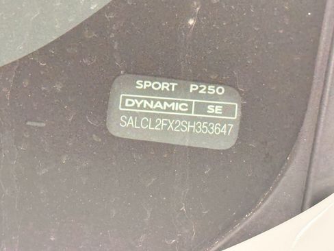 New 2025 Land Rover Discovery Sport Dynamic SE image 19