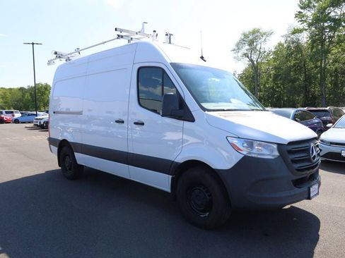 Used 2023 Mercedes-Benz Sprinter 2500 w/ Acoustic Package image 7