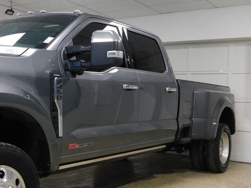 Used 2024 Ford F450 Lariat w/ Lariat Ultimate Package AWD/4WD image 21