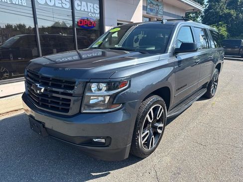 Used 2019 Chevrolet Suburban Premier AWD/4WD image 6