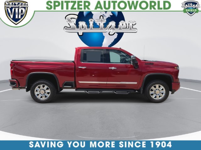 Used 2024 Chevrolet Silverado 2500 High Country w/ High Country Premium Package AWD/4WD image 11