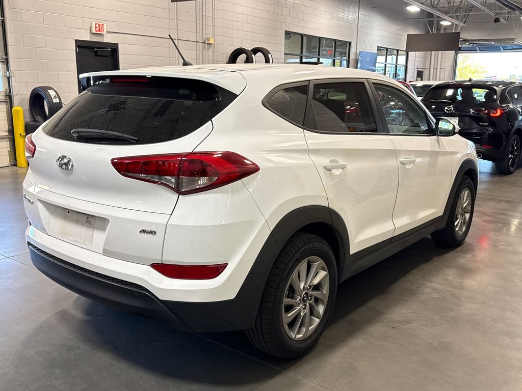 Used 2018 Hyundai Tucson SE AWD/4WD image 4