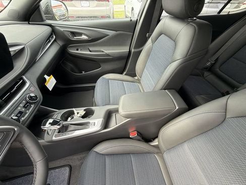New 2026 Buick Envista Sport Touring w/ Convenience I Package FWD image 18