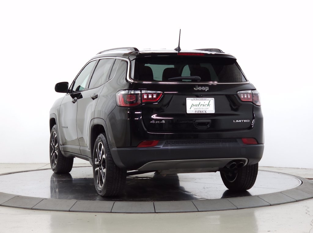 Used 2022 Jeep Compass Limited AWD/4WD image 5