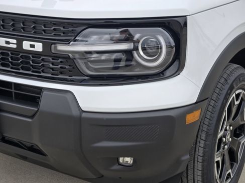 New 2026 Ford Bronco Sport Outer Banks AWD/4WD image 10