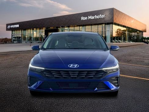 New 2026 Hyundai Elantra Limited image 12