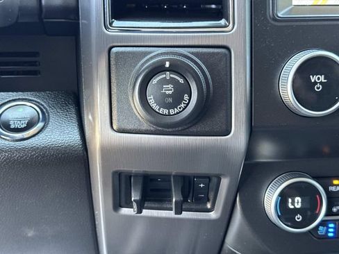 Certified 2020 Ford Expedition Platinum AWD/4WD image 17