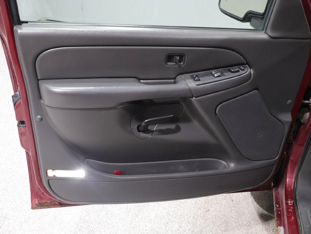 Used 2006 GMC Sierra 1500 SLE w/ Light Duty Power Package AWD/4WD image 17