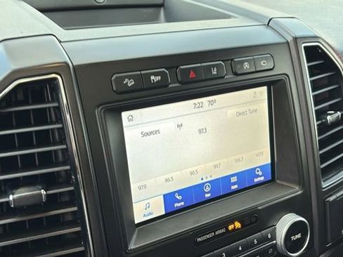 Used 2020 Ford Expedition Limited w/ Equipment Group 303A AWD/4WD image 16