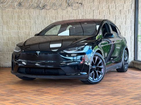 Used 2023 Tesla Model X AWD/4WD image 3