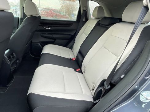 Used 2025 Honda CR-V EX image 20