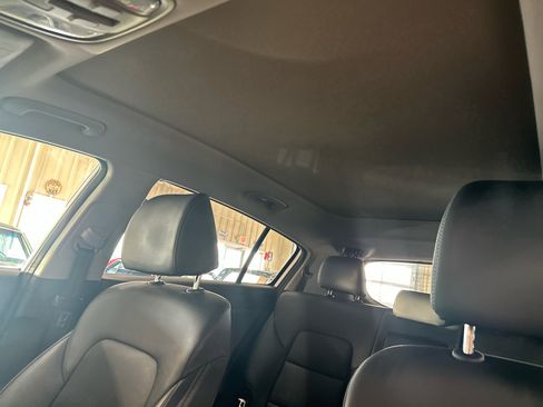 Used 2022 Kia Sportage EX image 20