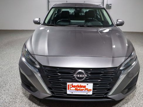 Used 2023 Nissan Altima 2.5 SL image 4