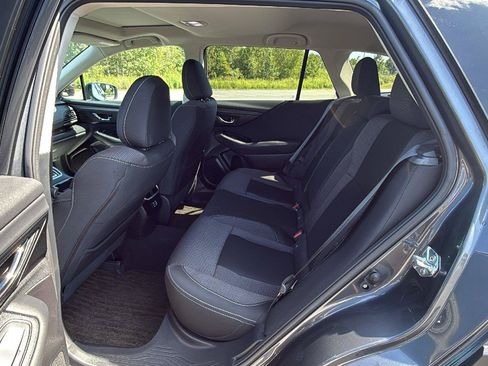 Used 2024 Subaru Outback Premium AWD/4WD image 23
