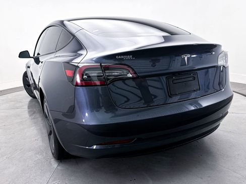 Used 2023 Tesla Model 3 Standard Range RWD image 9