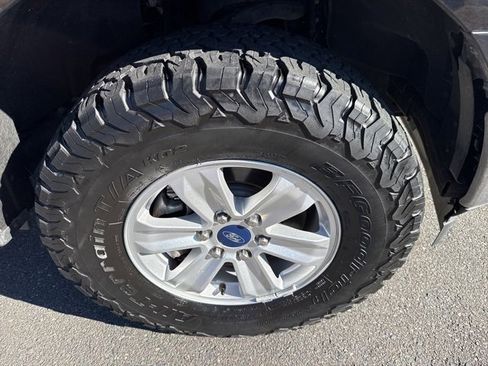 Used 2019 Ford F150 XLT image 30