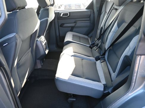 New 2025 Ford Bronco 4-Door image 34