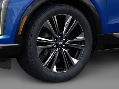 New 2026 Cadillac Optiq Luxury 2 RWD image 9