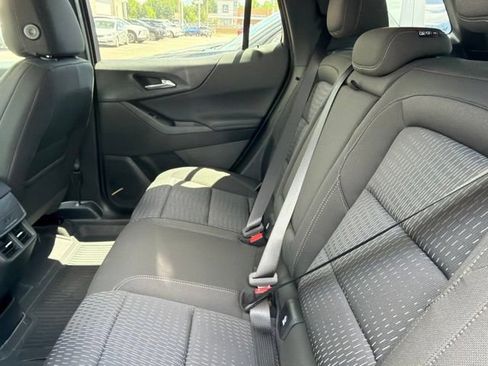 New 2026 Chevrolet Equinox LT w/ LPO, Floor Liner Package AWD/4WD image 16