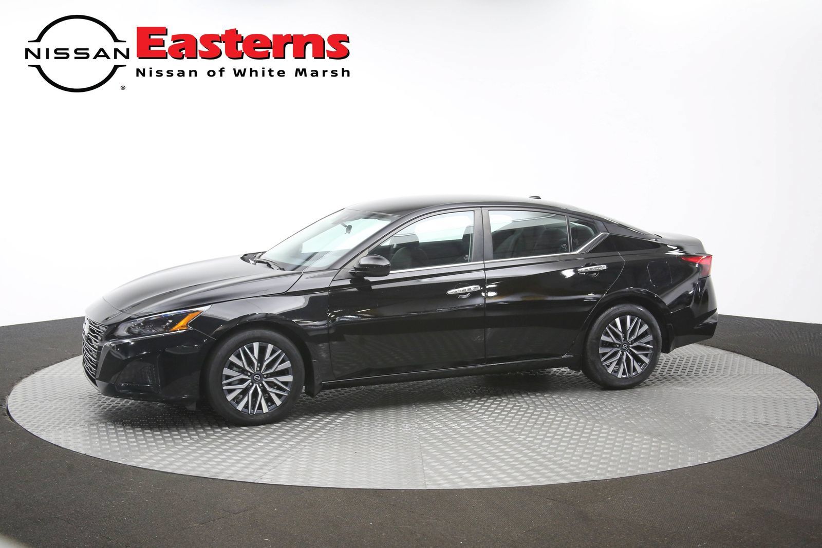 Used 2023 Nissan Altima 2.5 SV FWD image 57