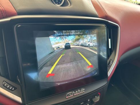 Used 2019 Maserati Ghibli S GranSport image 9