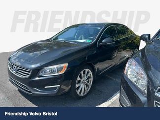 Used 2016 Volvo S60 T5 Inscription Platinum image 1