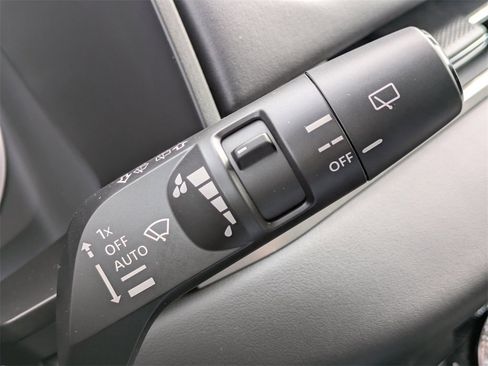 New 2026 Mitsubishi Outlander SE image 29