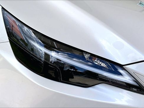 Used 2026 Lexus RX 350 Premium w/ Accessory Package (2T) FWD image 25