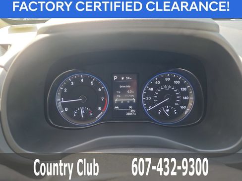 Certified 2022 Hyundai Kona SEL w/ Convenience Package AWD/4WD image 19