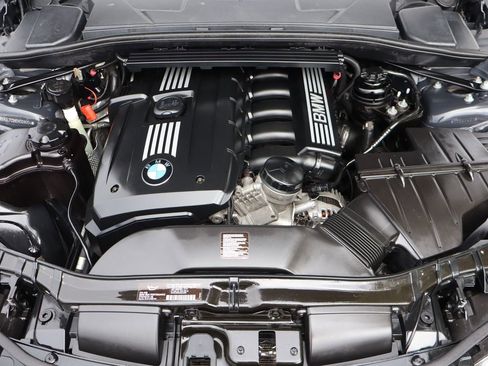 Used 2013 BMW 128i Convertible RWD image 35