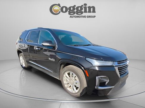 Used 2023 Chevrolet Traverse High Country w/ LPO, 'HIT The Road' Package image 16