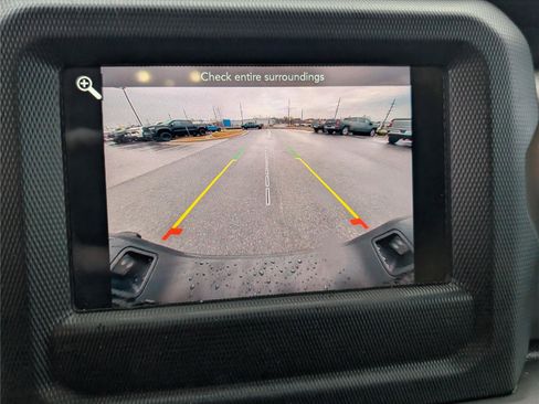 Used 2021 Jeep Gladiator Sport image 25