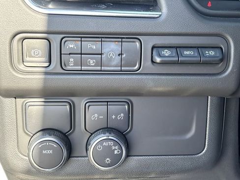 Used 2023 Chevrolet Tahoe High Country image 22