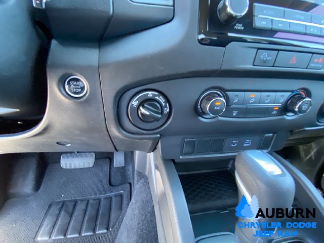 Used 2024 Nissan Frontier S AWD/4WD image 39
