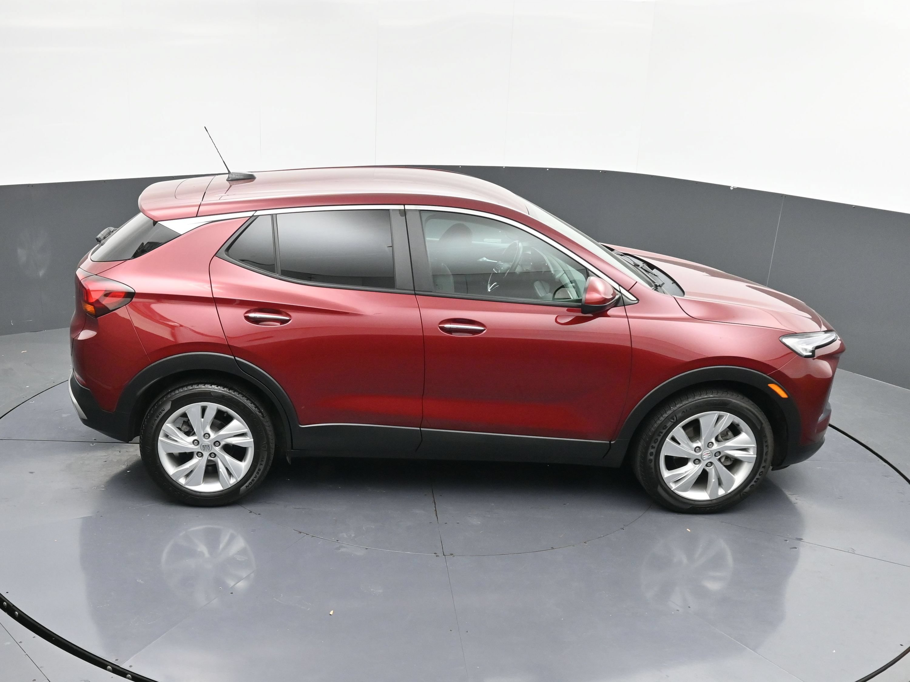 Used 2024 Buick Encore GX Preferred FWD image 39