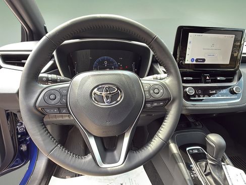 Certified 2025 Toyota Corolla XSE FWD image 23