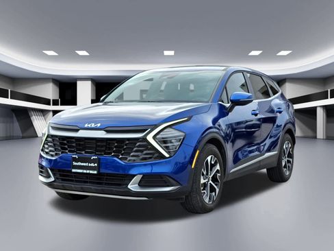 Used 2024 Kia Sportage EX image 9