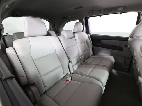 Used 2016 Honda Odyssey EX-L image 21