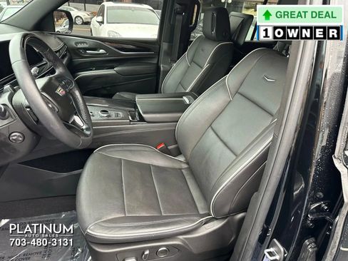 Used 2024 Cadillac Escalade Sport w/ Touring Package image 15