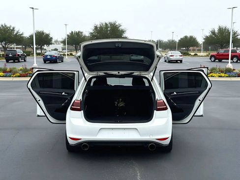 Used 2016 Volkswagen GTI Autobahn w/ Lighting Package (SEL) image 8