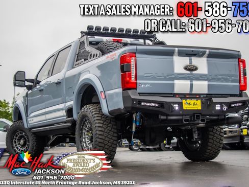 New 2026 Ford F250 Lariat w/ Black Appearance Package AWD/4WD image 12