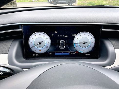 Used 2022 Hyundai Tucson SEL w/ Convenience + Premium Package AWD/4WD image 6