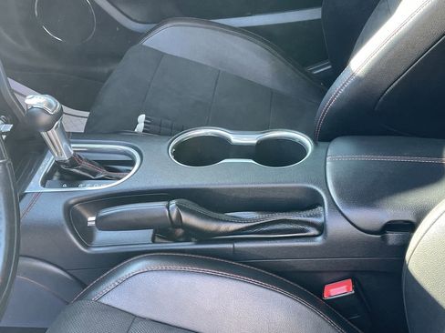 Used 2019 Ford Mustang GT Premium w/ Equipment Group 401A image 21