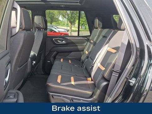Used 2024 GMC Yukon AT4 w/ AT4 Premium Plus Package AWD/4WD image 22