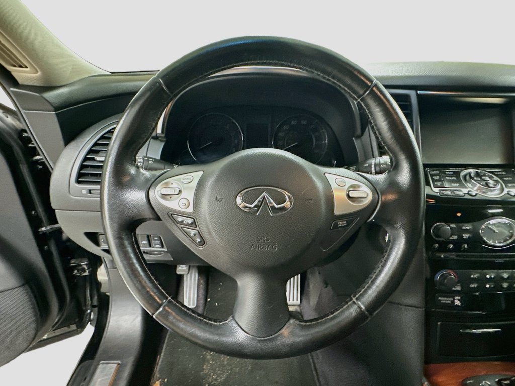 Used 2016 INFINITI QX70 2WD w/ Premium Package image 12