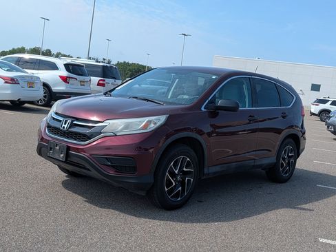 Used 2016 Honda CR-V SE image 2