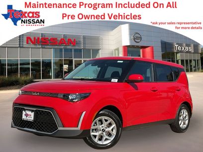 Used 2025 Kia Soul LX w/ LX Technology Package
