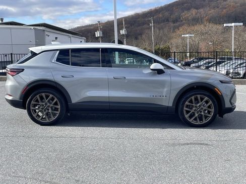 New 2026 Chevrolet Equinox EV LT w/ LPO, Tech Bronze Package image 8