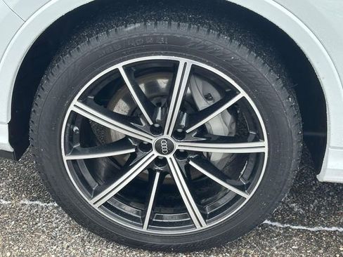 Used 2023 Audi Q7 3.0T Premium Plus image 12
