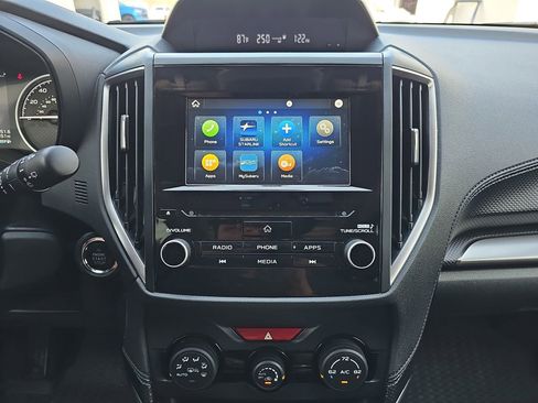 Certified 2023 Subaru Forester Premium image 26